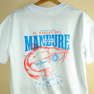 Remera Blanca manga corta 100% algodón, estilo urbano, con estampa en serigrafía del Manduré - Marca Río Paraná